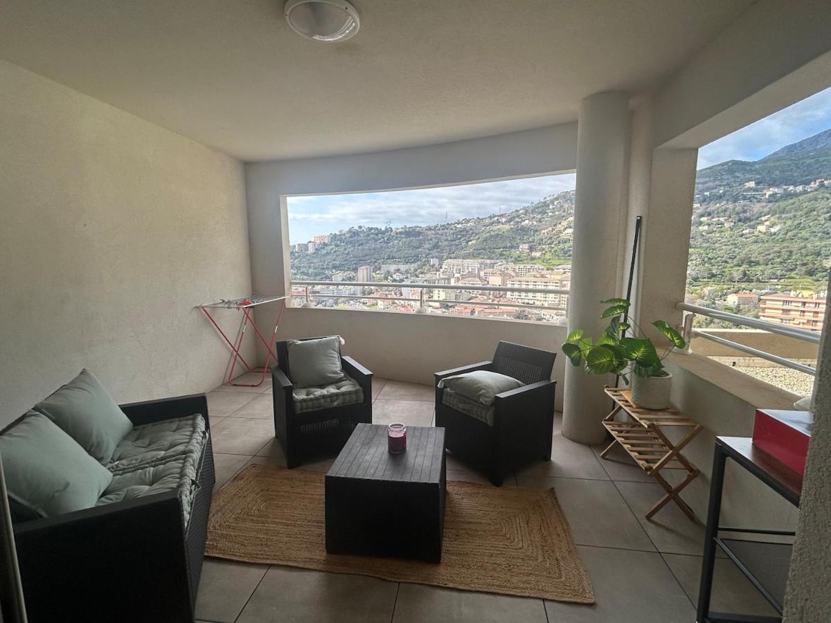 Superbe T2 Route De Appartement *