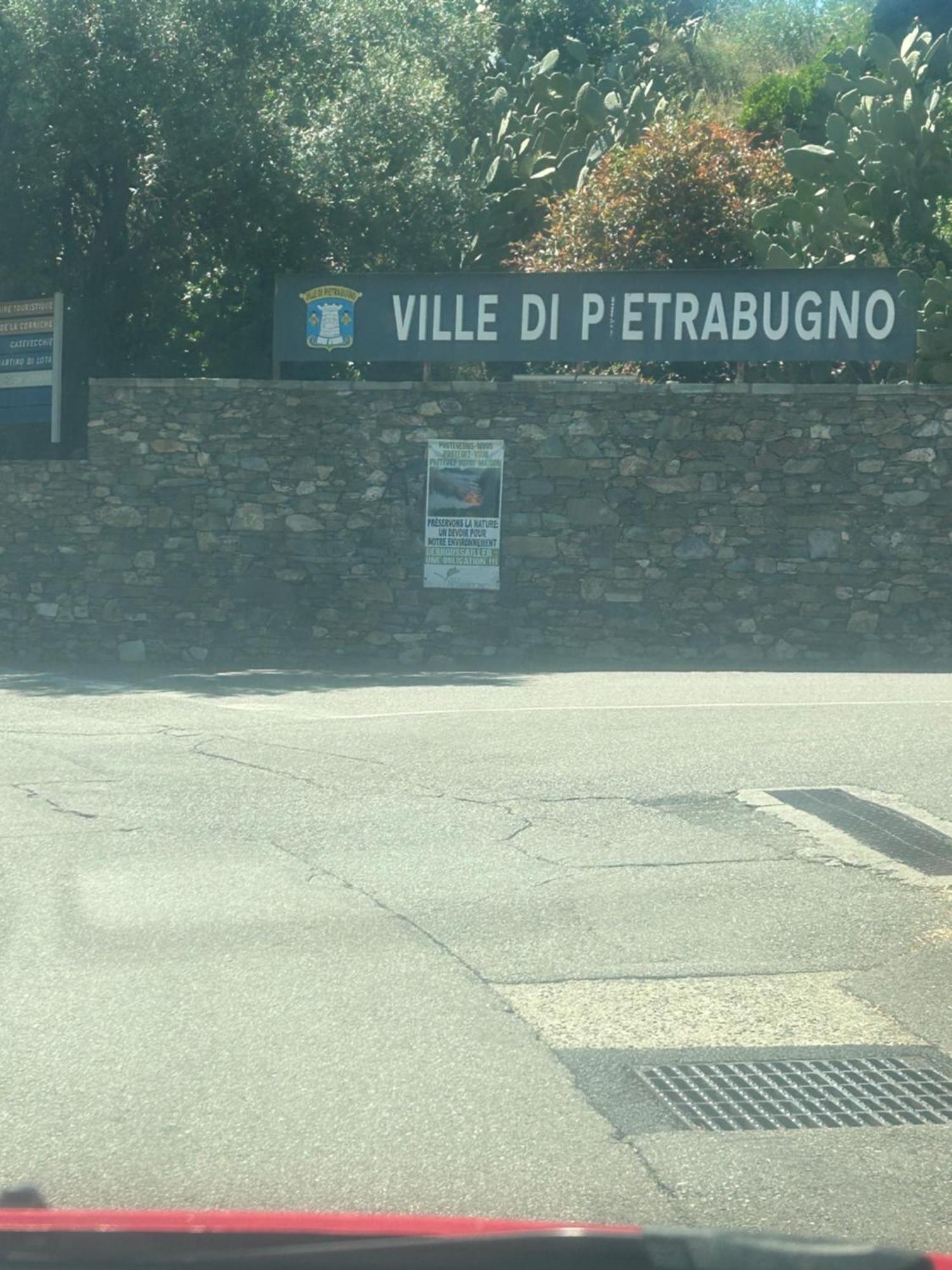 Superbe T2 Route De * Bastia (Corsica)